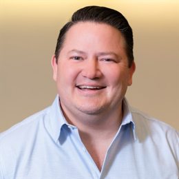 德国检察官披露曼海姆汽车撞击事件嫌疑人情况，治疗后已稳中有进。