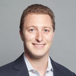 德国两年期国债收益率小幅上升，市场表现回暖。